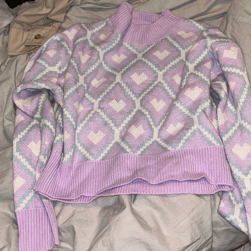 heart sweater perfect for valentine’s day